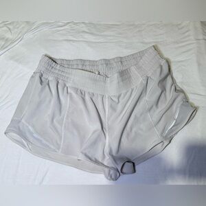 Lululemon Hotty Hot 2.5 Inch Shorts